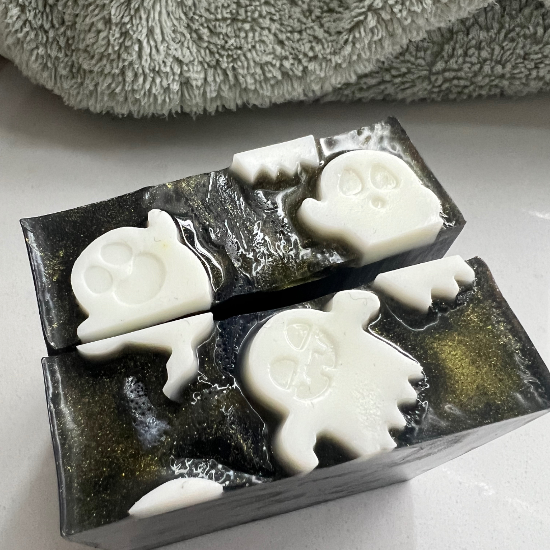 Charcoal & Tea Tree Clarity Bar