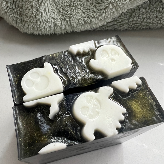 Charcoal & Tea Tree Clarity Bar